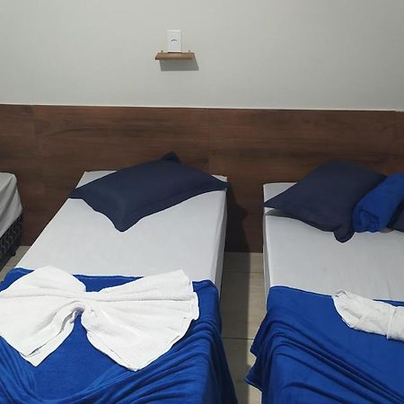 Pousada Quarto Com Frigobar,Ar E Garagem Gratuita Aparecida  Ngoại thất bức ảnh