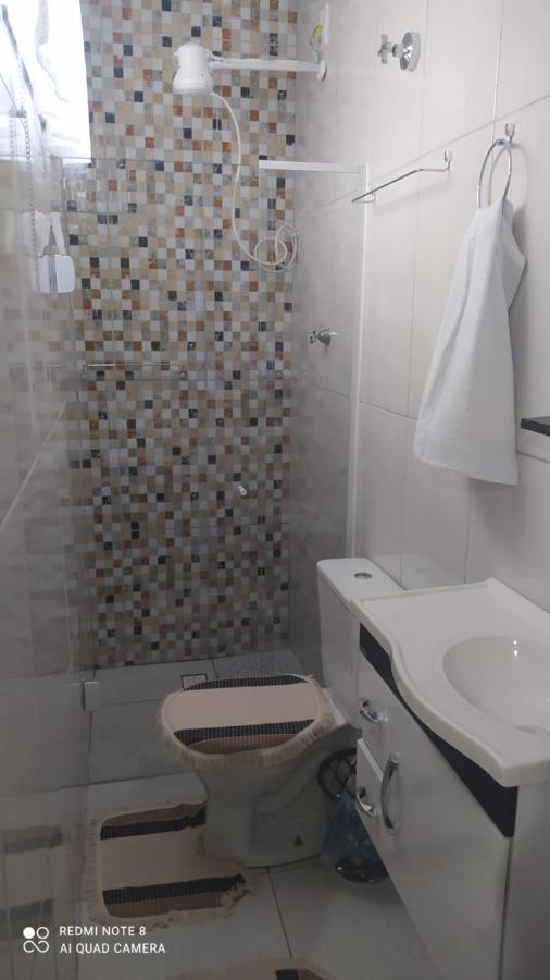 Pousada Quarto Com Frigobar,Ar E Garagem Gratuita Aparecida  Ngoại thất bức ảnh
